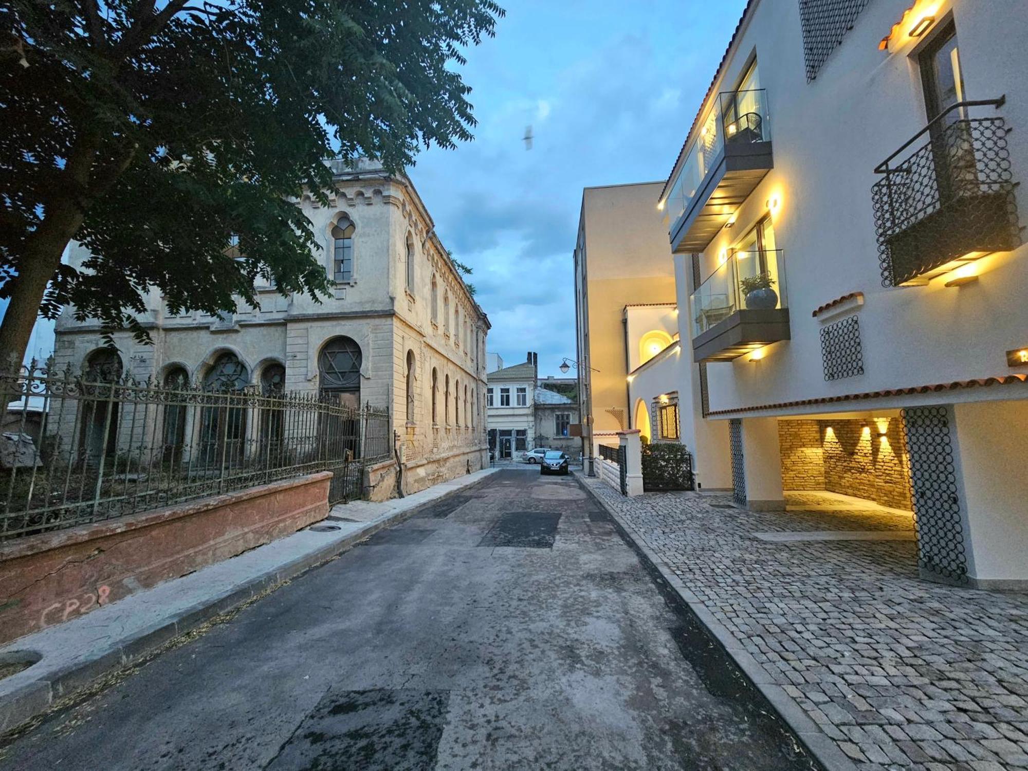 Rosetti One Aparthotel Constanta Bagian luar foto