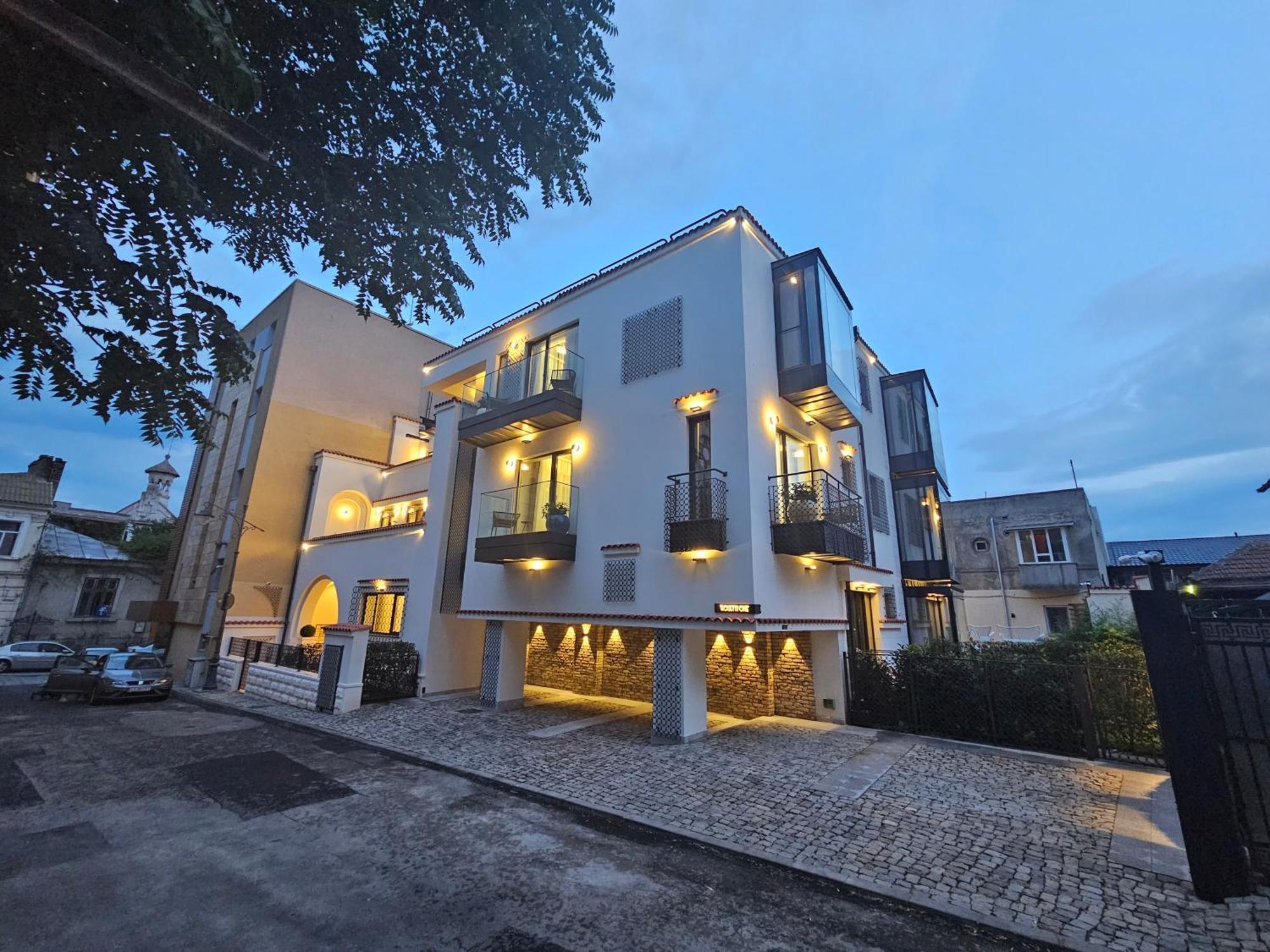 Rosetti One Aparthotel Constanta Bagian luar foto