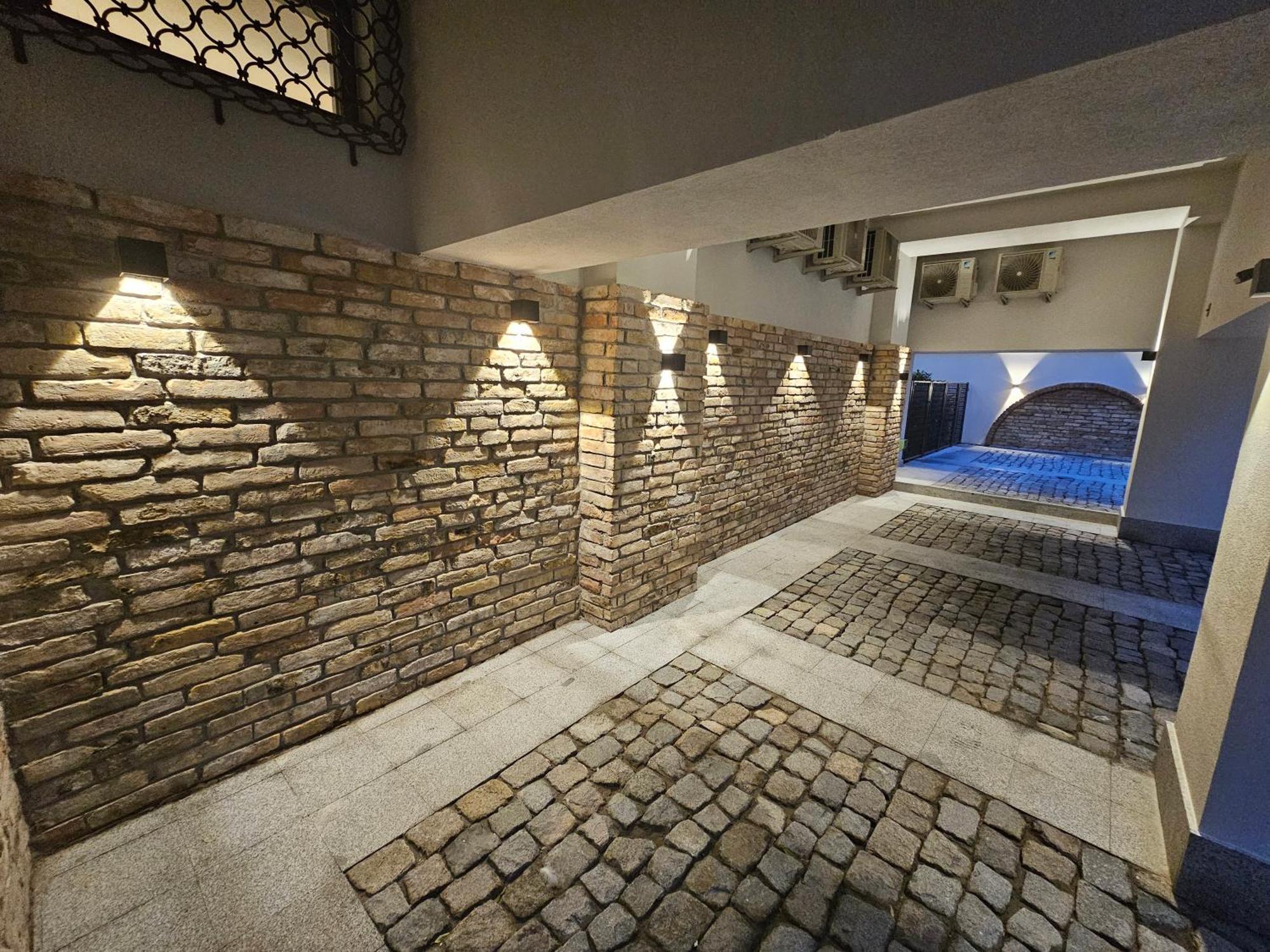 Rosetti One Aparthotel Constanta Bagian luar foto